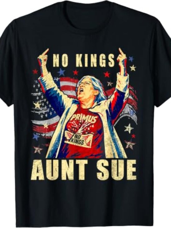 George P Other - Aunt Sue Middle Finger Trump Rally Graphic Funny T-Shirt